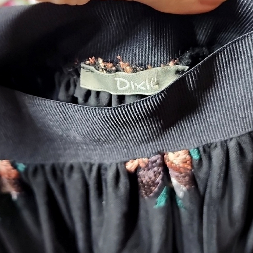 Dixie skirt embroidered chiffon full black size 6/8 - Picture 3 of 12